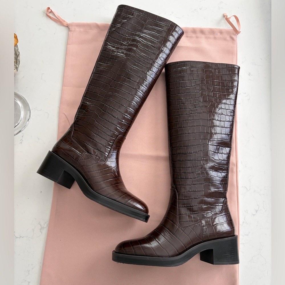 Stuart Weitzman Kaia Croc-Embossed Leather Knee-High Boots NWT - Picture 2 of 15